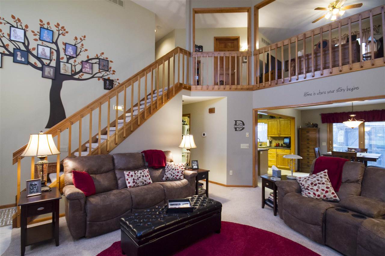 6624 Mapleton Dr, Fort Wayne, IN 46845 photo 5