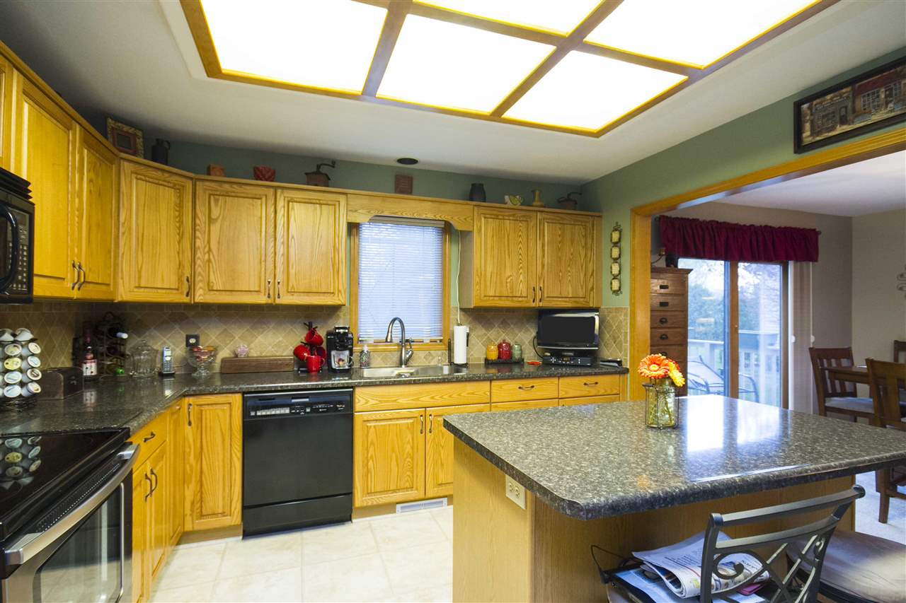 6624 Mapleton Dr, Fort Wayne, IN 46845 photo 10