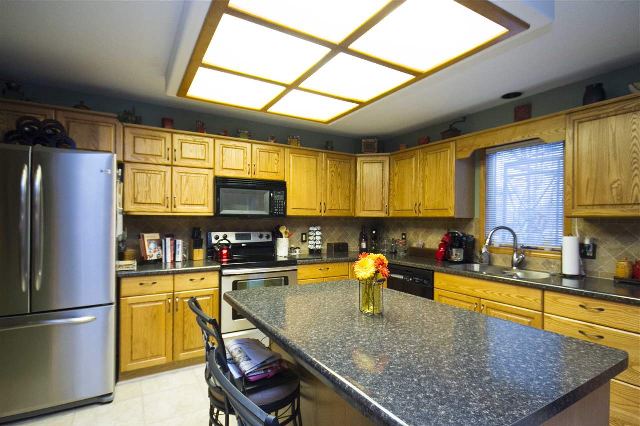 6624 Mapleton Dr, Fort Wayne, IN 46845 photo 8