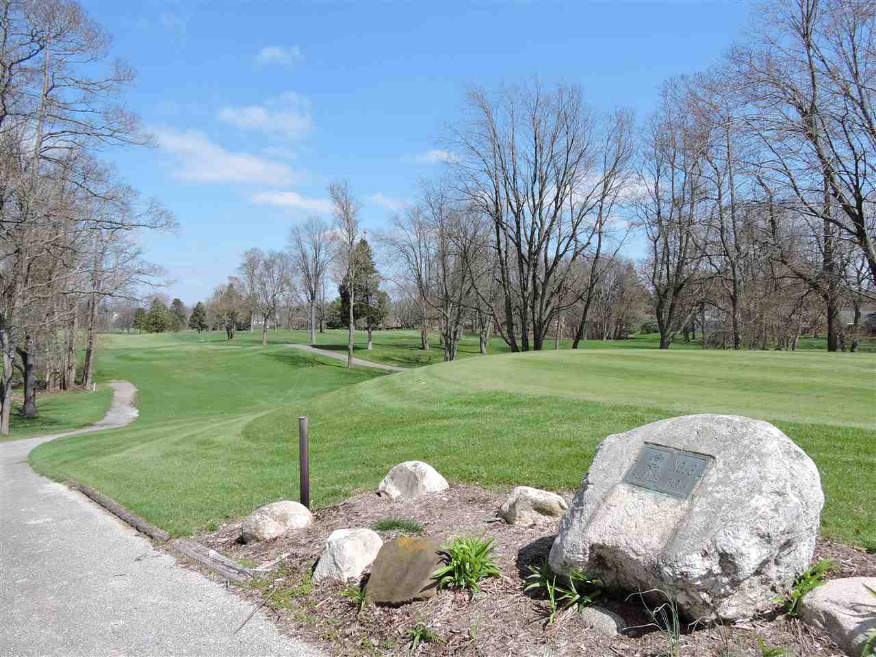 16976 Hampton, Granger, IN 46530 photo 3