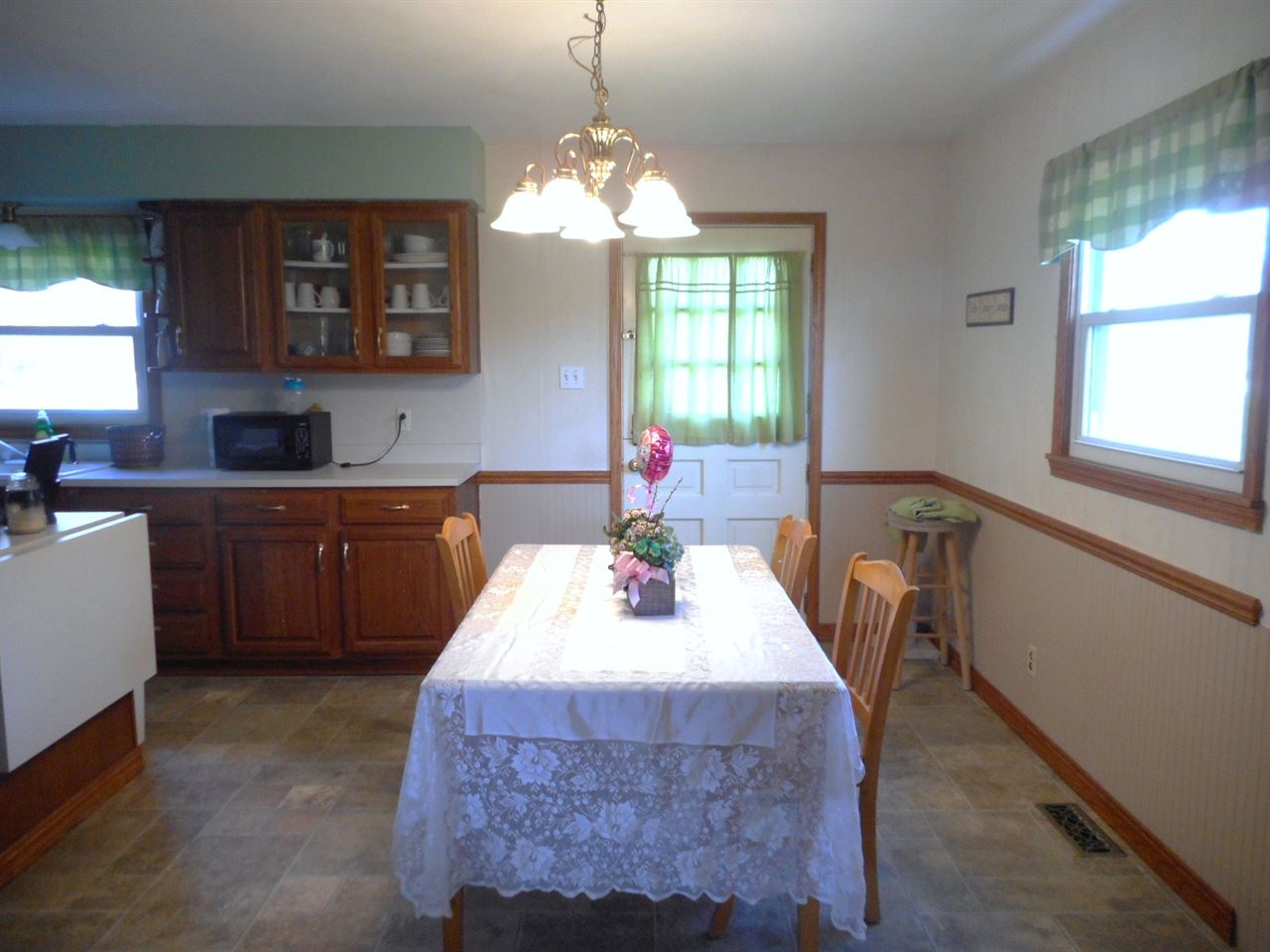 1412 Short St, Covington, IN 47932 photo 5
