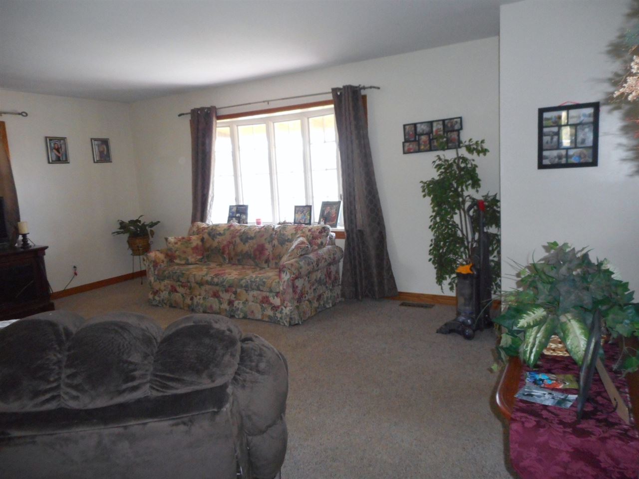 1412 Short St, Covington, IN 47932 photo 7