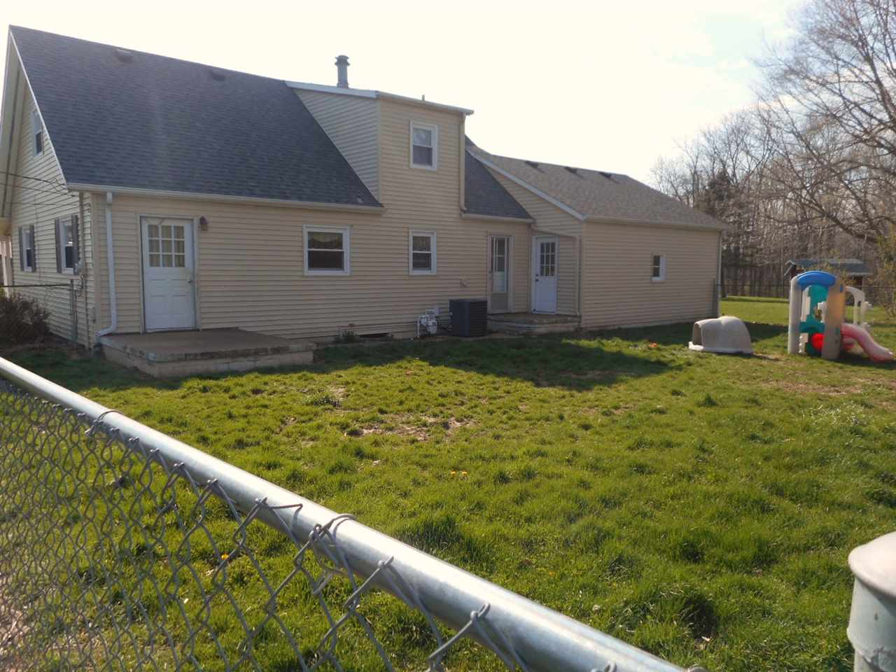 1412 Short St, Covington, IN 47932 photo 25