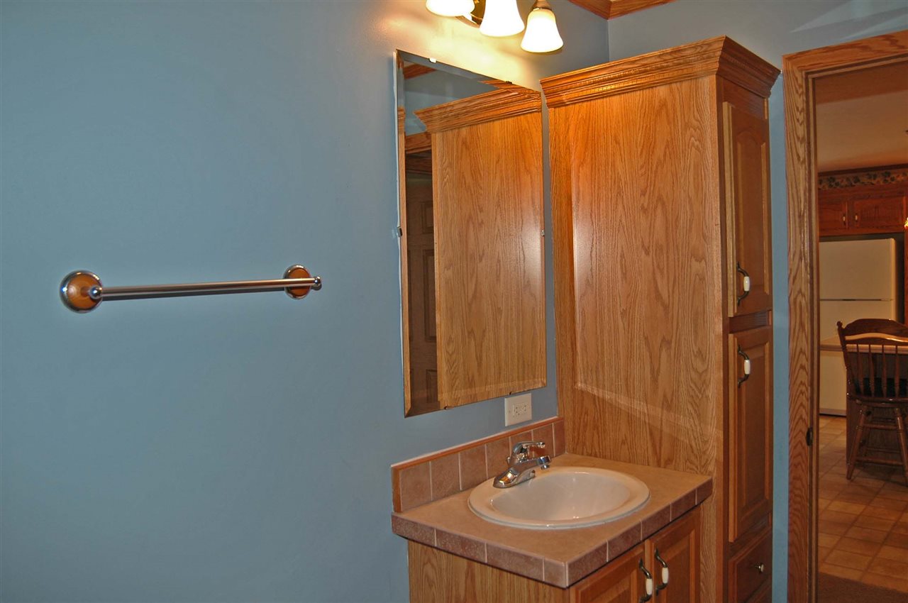 643 E 3rd St, Mishawaka, IN 46544 photo 24