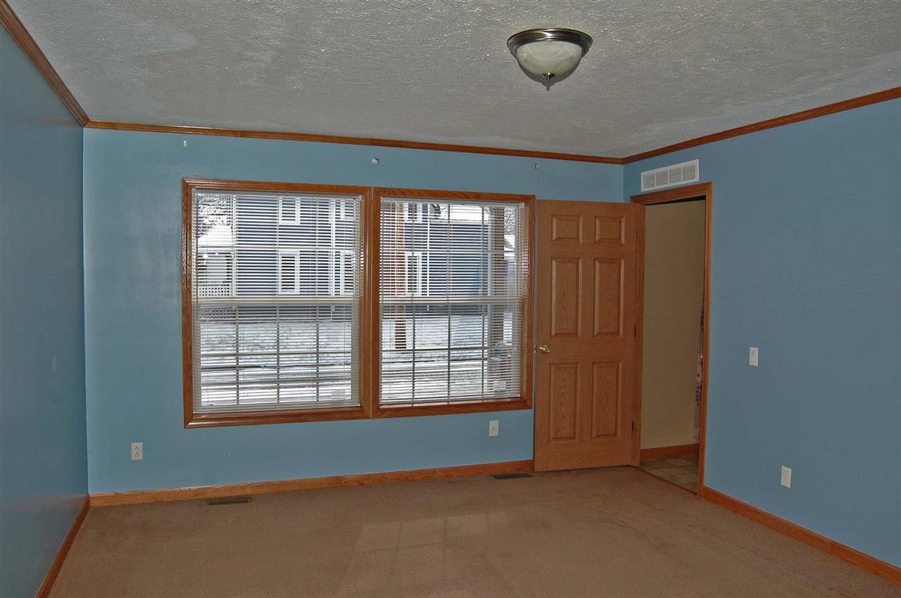 643 E 3rd St, Mishawaka, IN 46544 photo 15