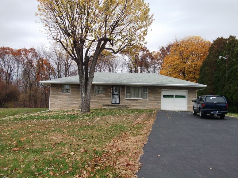 2425 E Bethel Ln, Bloomington, IN 47408 photo 1
