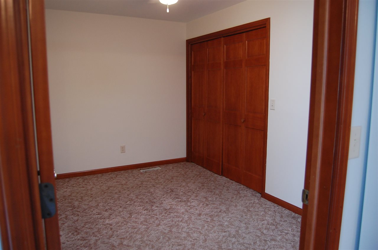 113 Harrison St, Wakarusa, IN 46573 photo 35