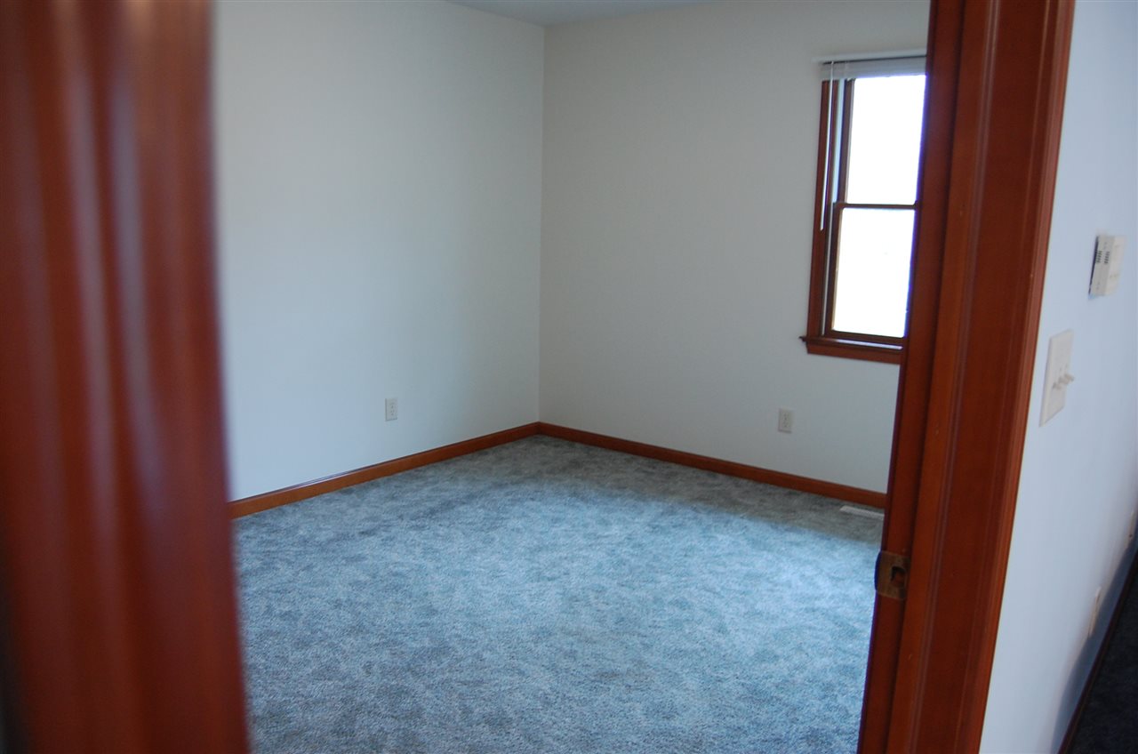 113 Harrison St, Wakarusa, IN 46573 photo 34