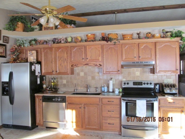 1500 Bentley St, Wabash, IN 46992 photo 2