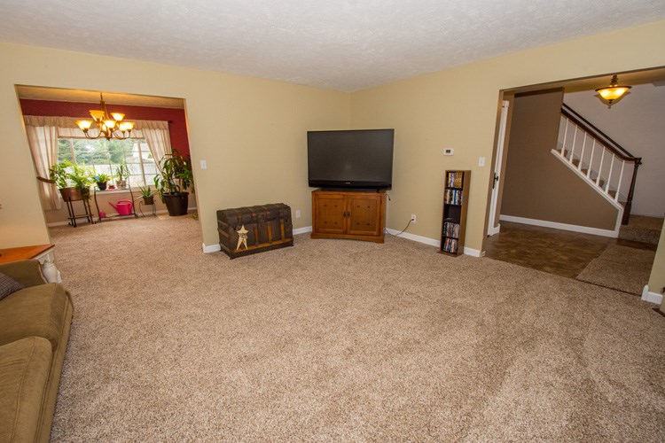 50875 Cherry Rd, Granger, IN 46530 photo 6