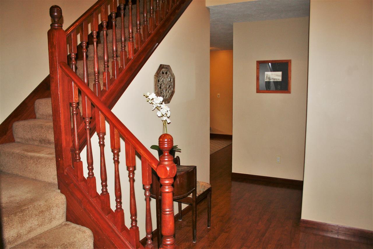 14492 Lotus Ct, Mishawaka, IN 46545 photo 2