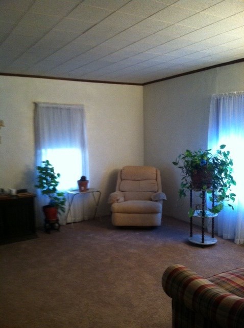 6 E Maple St, Washington, IN 47501 photo 3