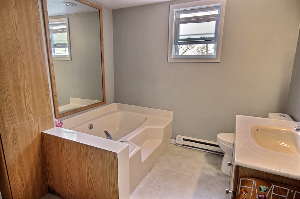 4203 Core St, Woodburn, IN 46797 photo 10