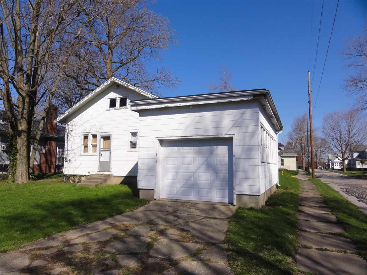 522 E Monroe St, Delphi, IN 46923 photo 3
