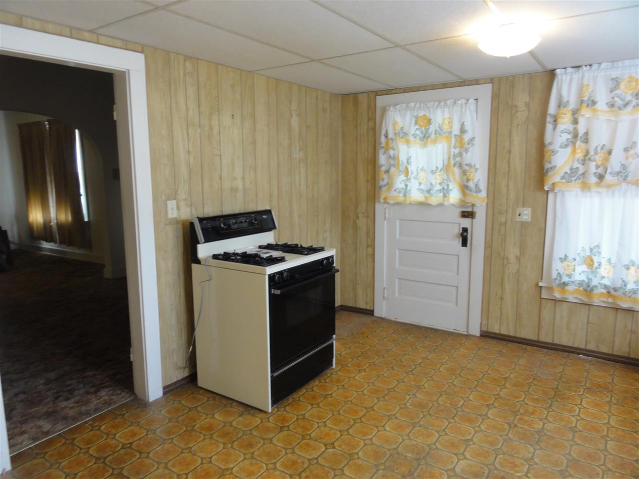 522 E Monroe St, Delphi, IN 46923 photo 10