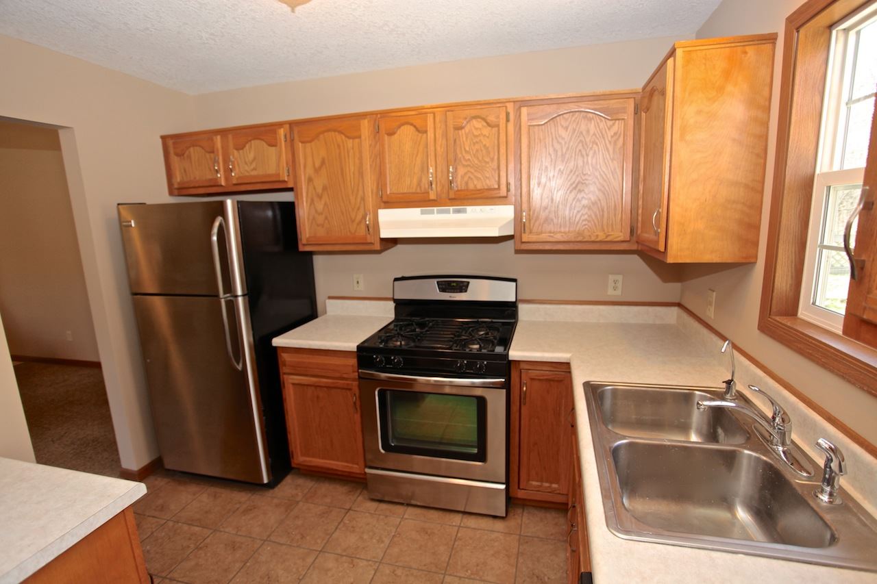7535 E 250 N, Lagrange, IN 46761 photo 8