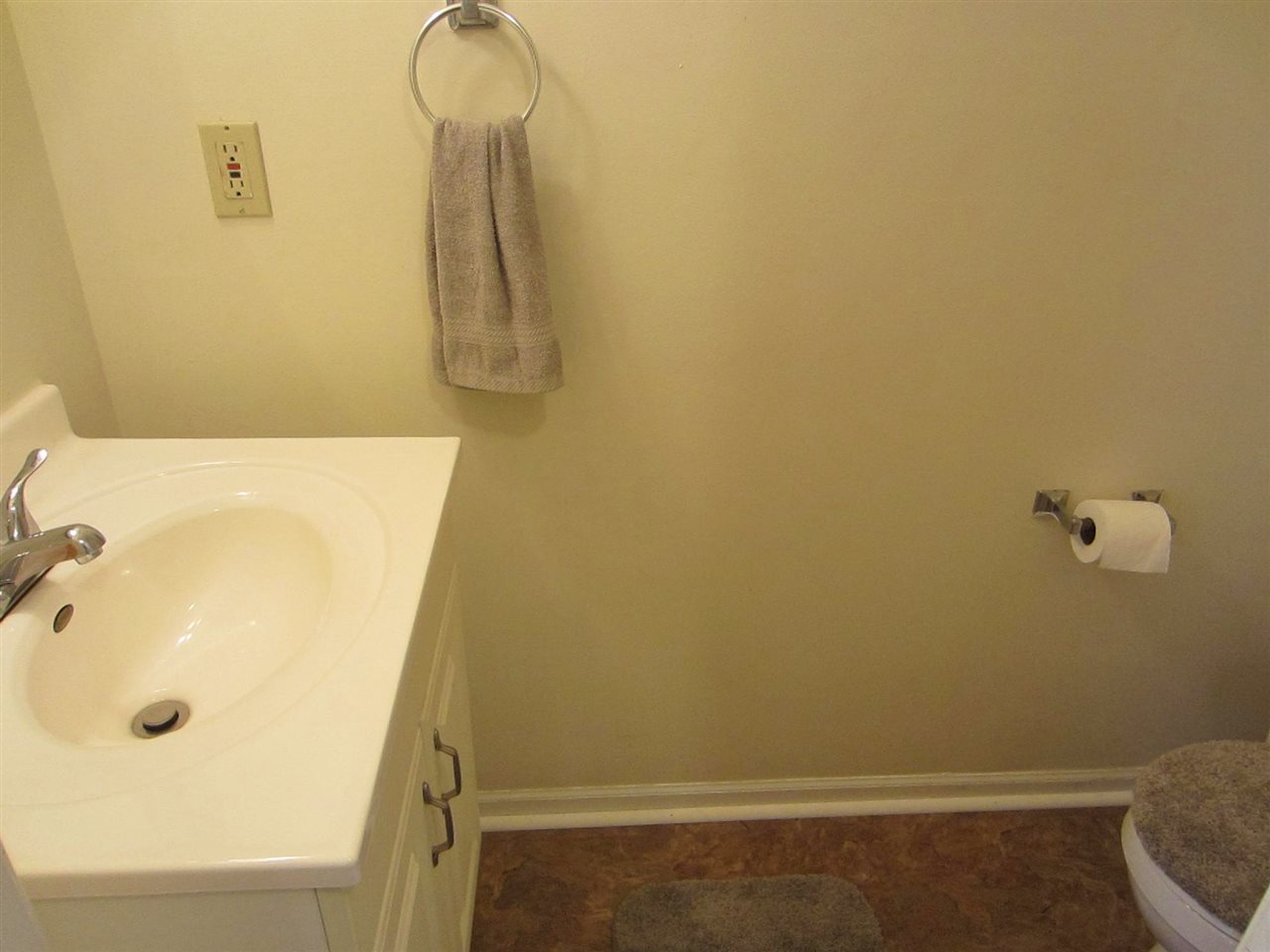 4340 Foxfire Dr, South Bend, IN 46628 photo 15