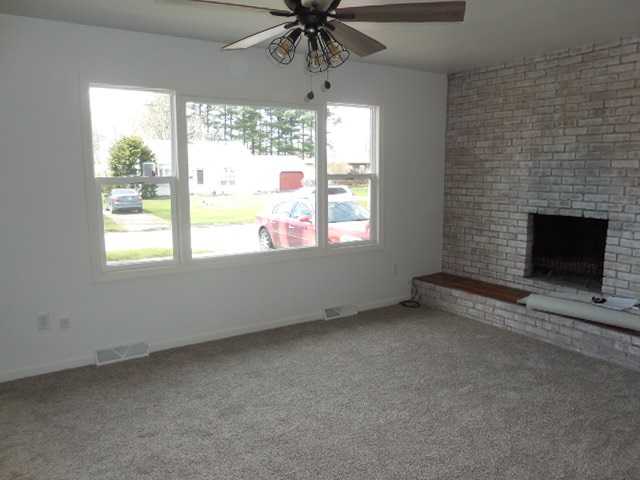 412 N Sherman St, Lagrange, IN 46761 photo 4
