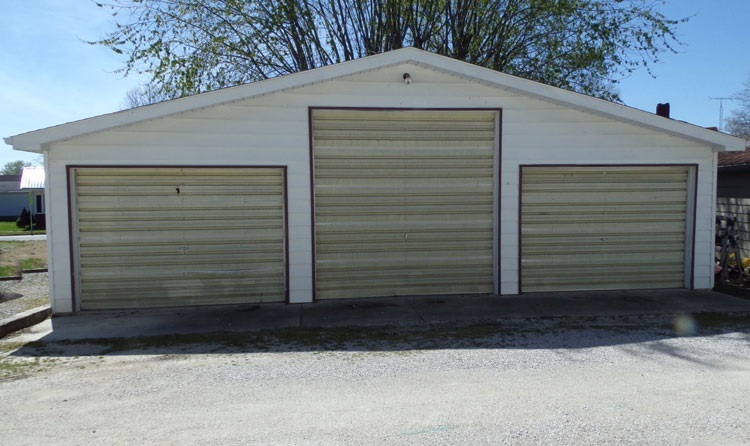 608 N Main St, Bicknell, IN 47512 photo 10