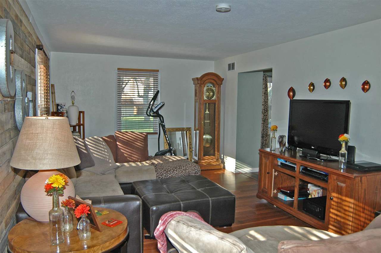 59069 Melrose Pl, Elkhart, IN 46517 photo 12
