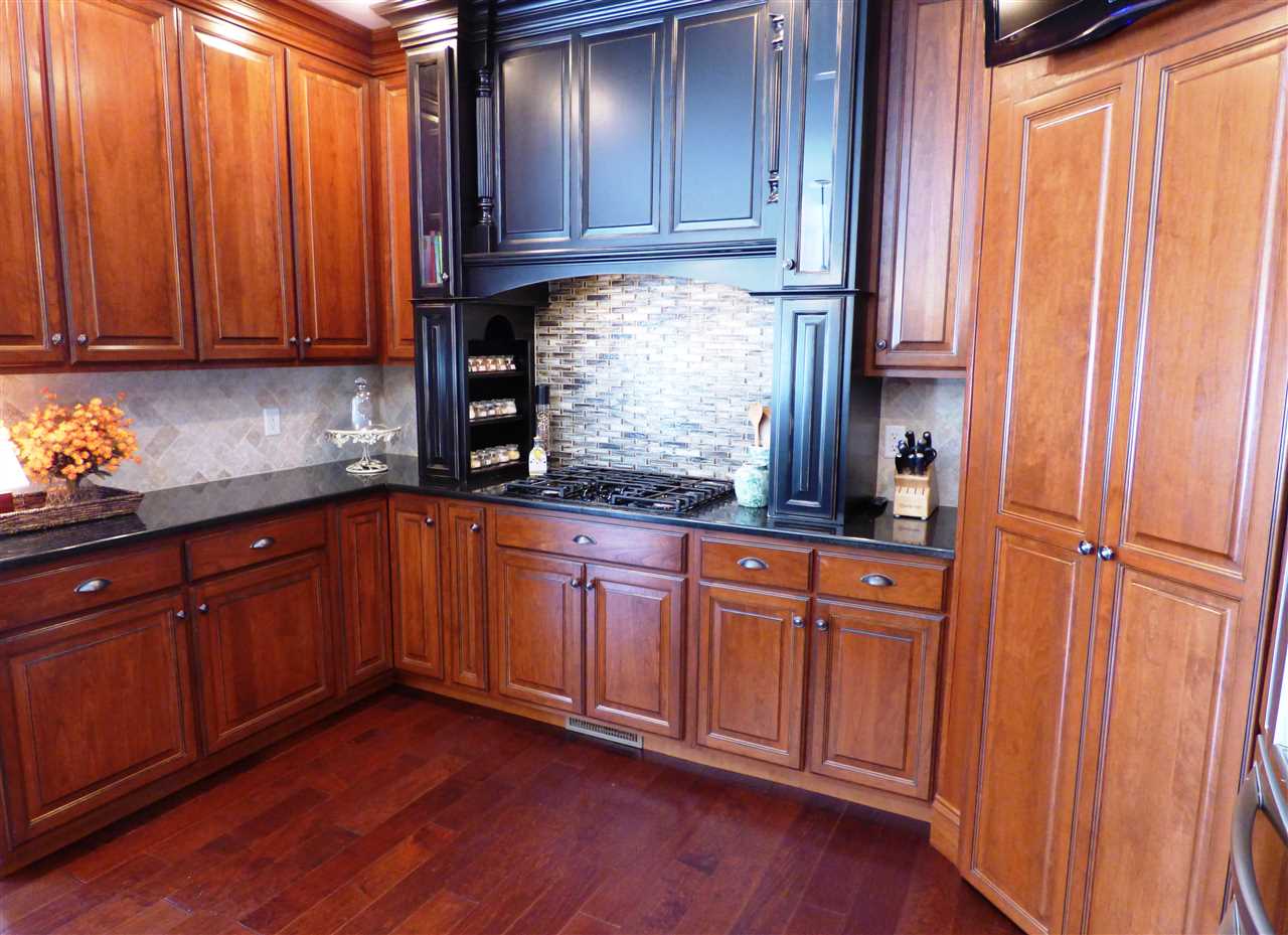 3822 Elizabeth Ct, Newburgh, IN 47630 photo 10