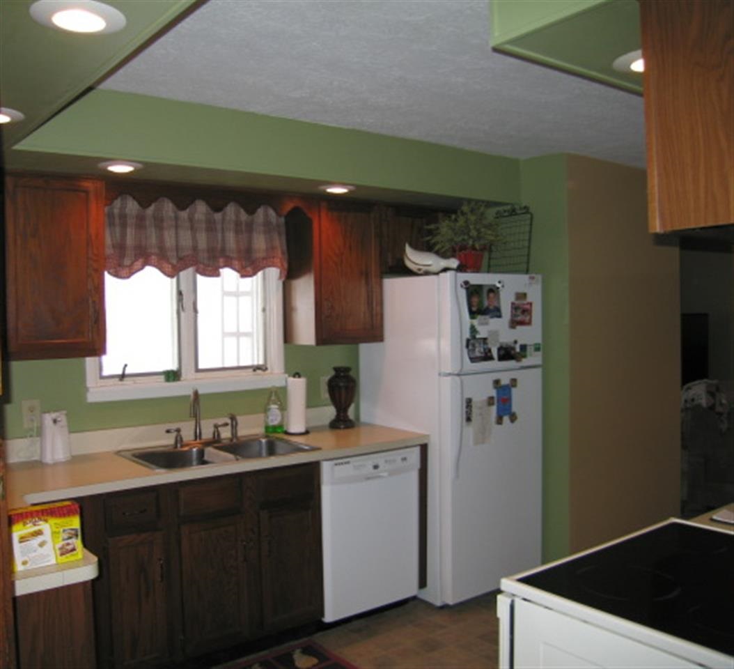 19055 Cr 2, Bristol, IN 46507 photo 2