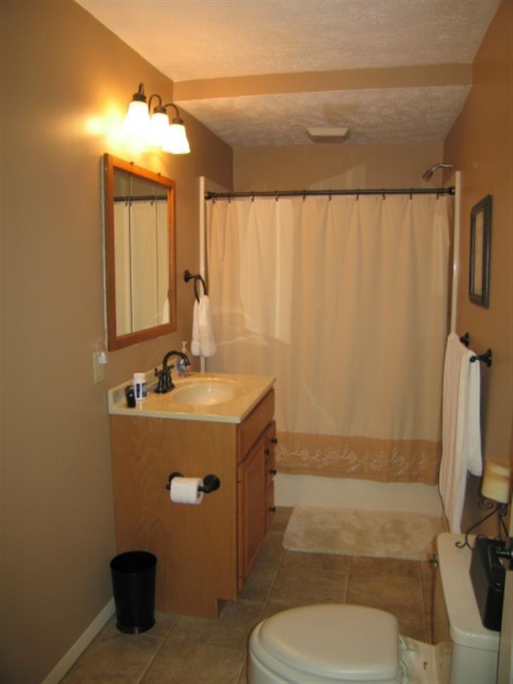 19055 Cr 2, Bristol, IN 46507 photo 13