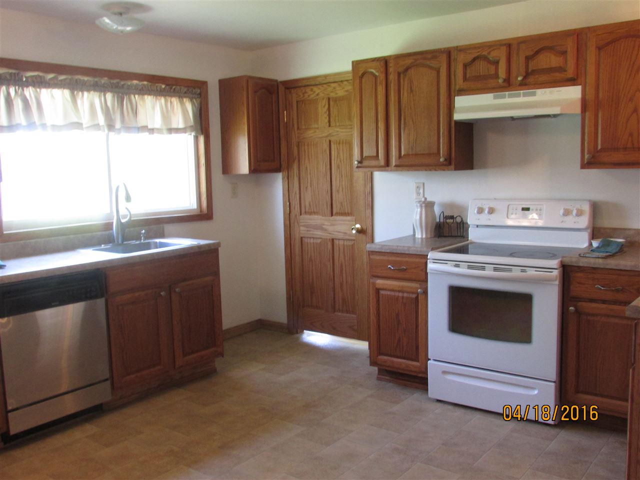 502 S 2nd St, Mitchell, IN 47446 photo 14