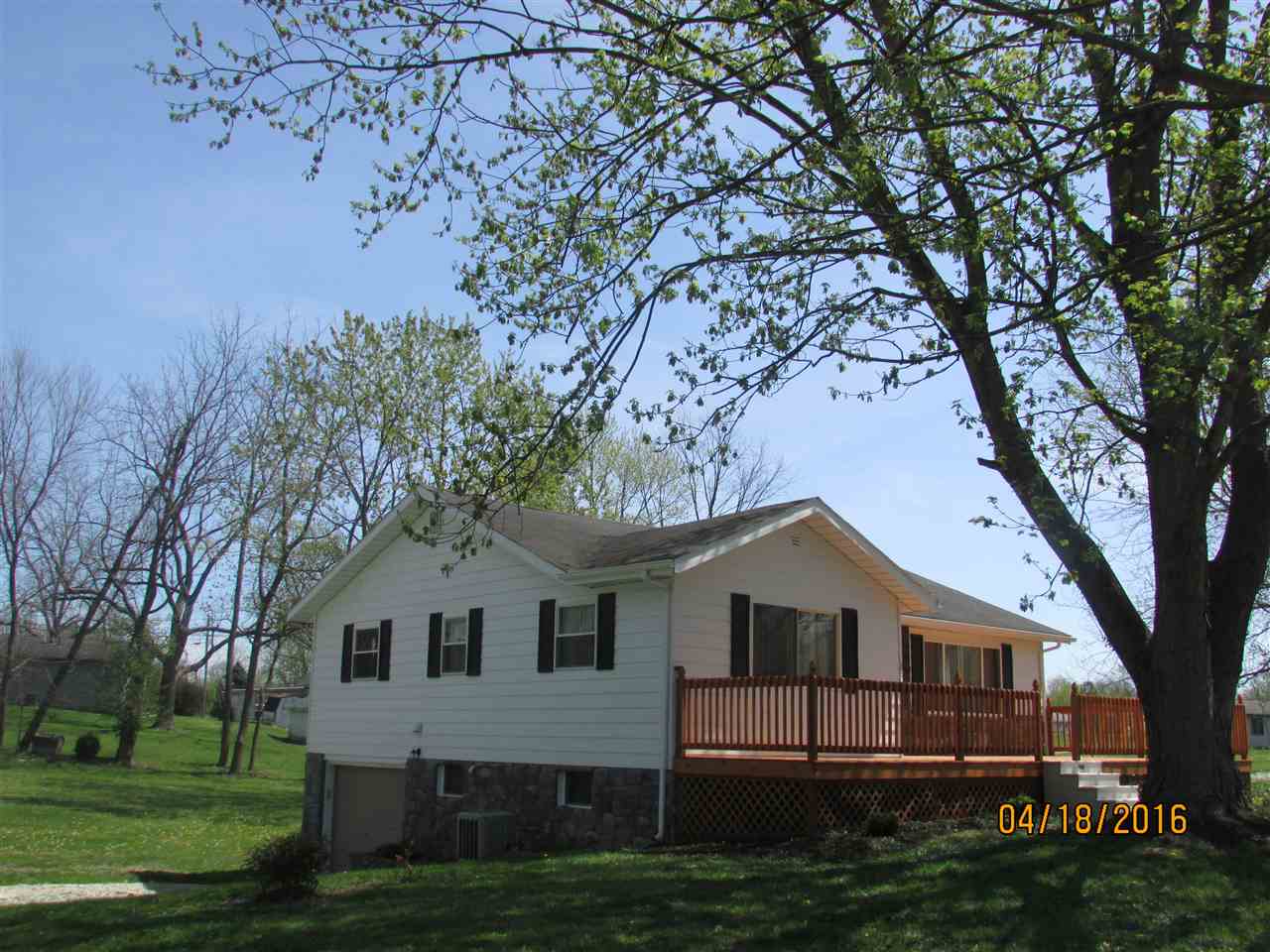 502 S 2nd St, Mitchell, IN 47446 photo 3
