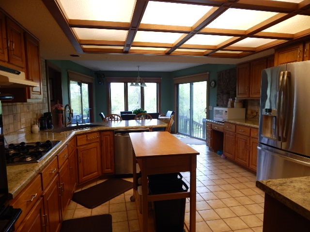 606 Lakemont Ct, Fort Wayne, IN 46845 photo 9