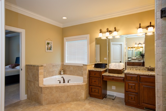 8238 Pelican Pointe Dr, Evansville, IN 47725 photo 17