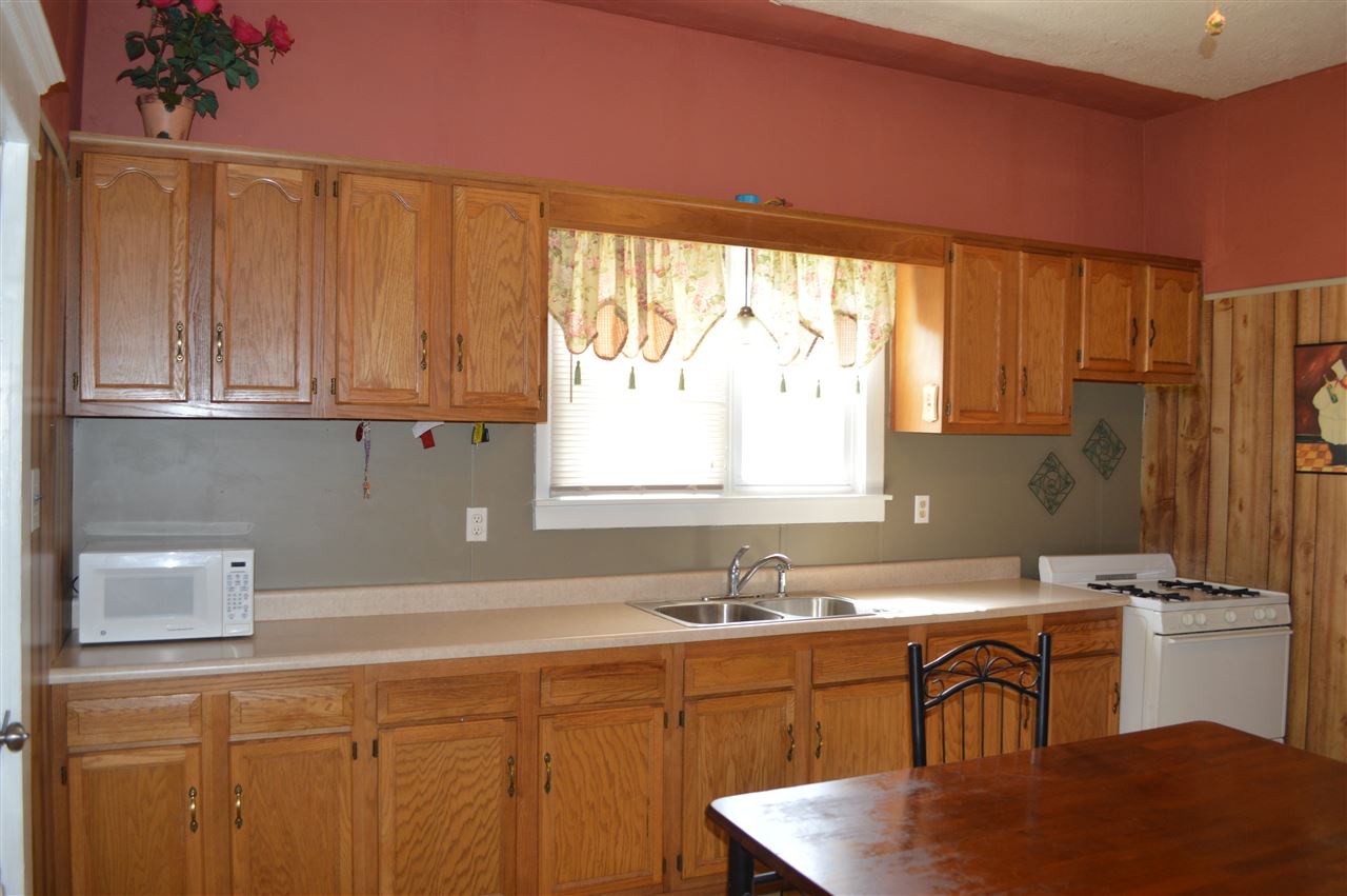 324 W Frank St, Mitchell, IN 47446 photo 14