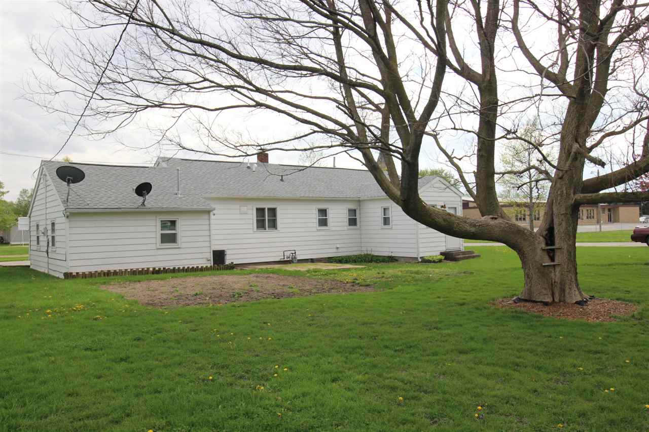 201 Elm, Fowler, IN 47944 photo 12