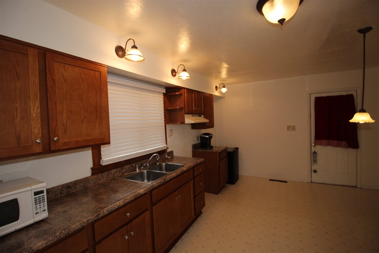 201 Elm, Fowler, IN 47944 photo 4