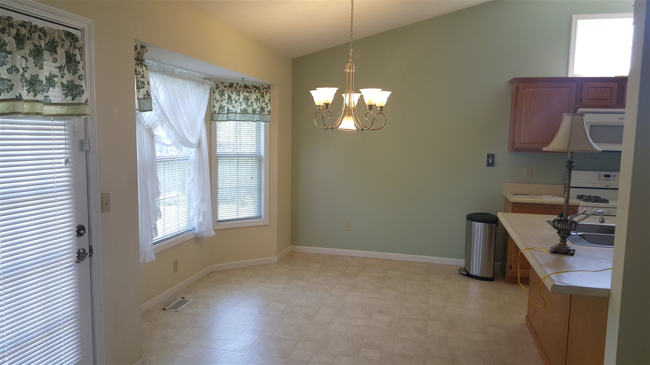 52274 Evard Dr, Granger, IN 46530 photo 5