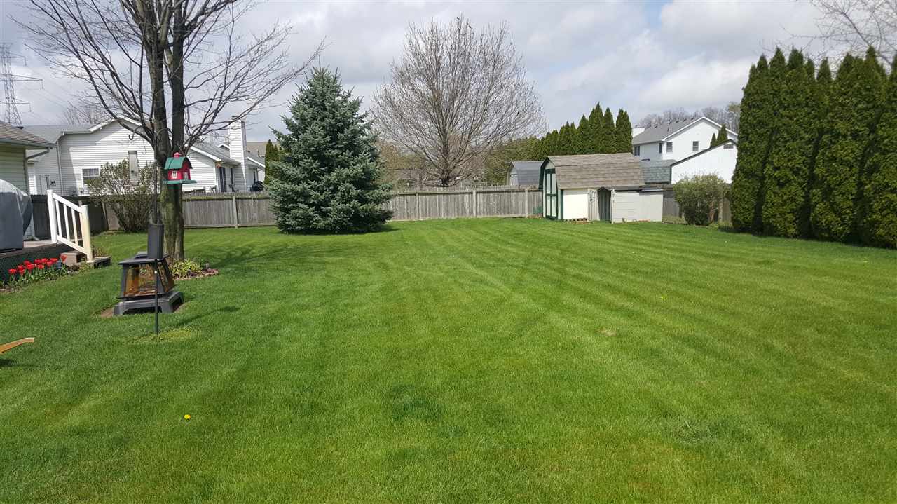52274 Evard Dr, Granger, IN 46530 photo 9