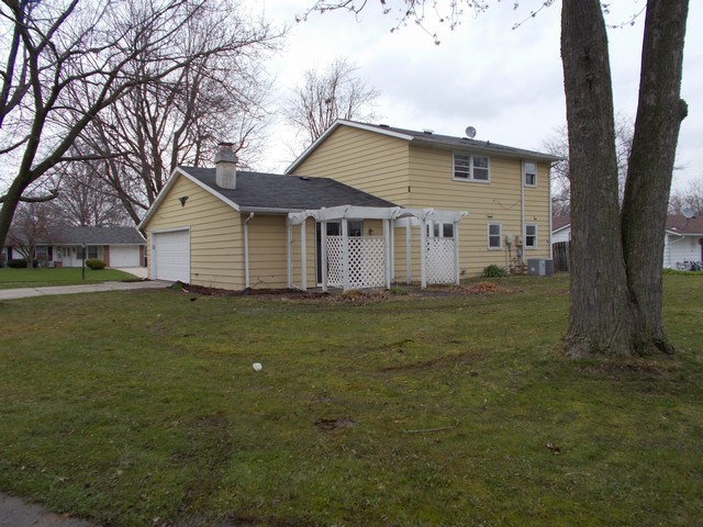 6112 Glenview Dr, Fort Wayne, IN 46815 photo 12
