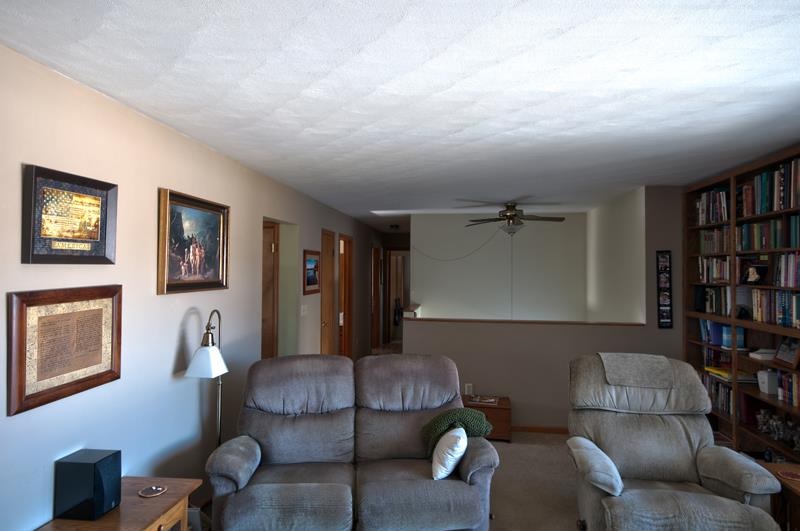 10728 Veach Dr, Middlebury, IN 46540 photo 6