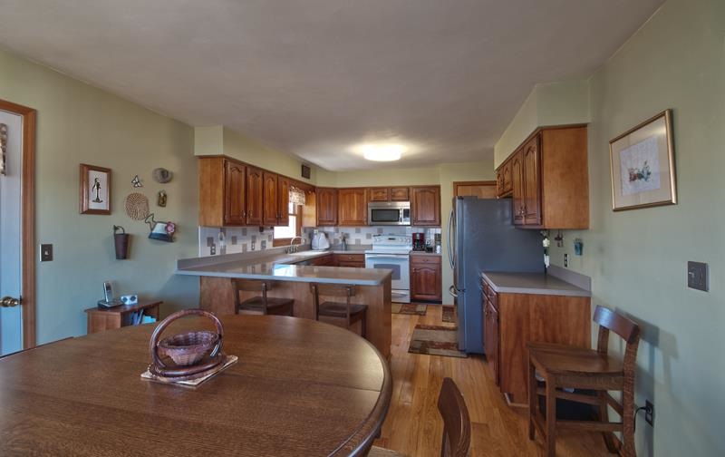 10728 Veach Dr, Middlebury, IN 46540 photo 10