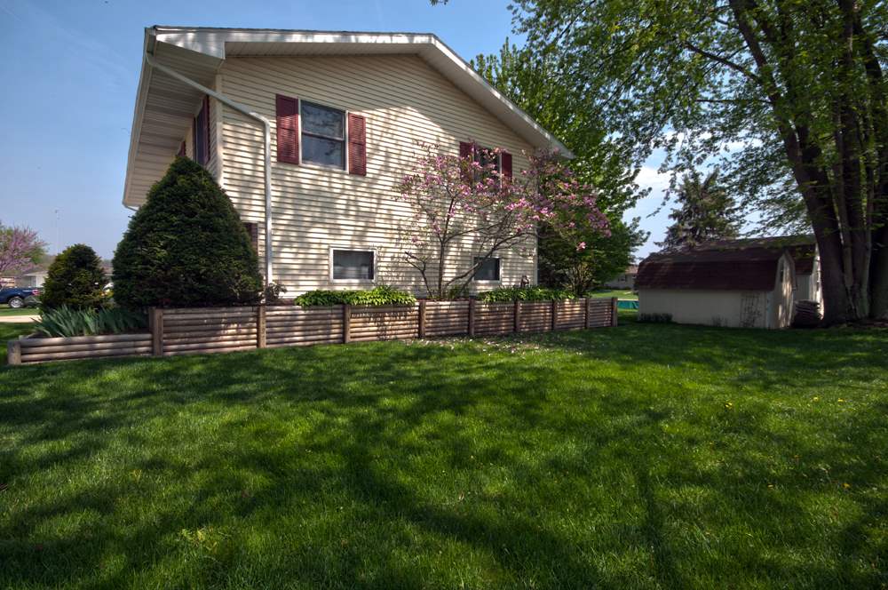 10728 Veach Dr, Middlebury, IN 46540 photo 23