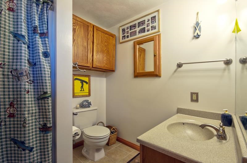 10728 Veach Dr, Middlebury, IN 46540 photo 21
