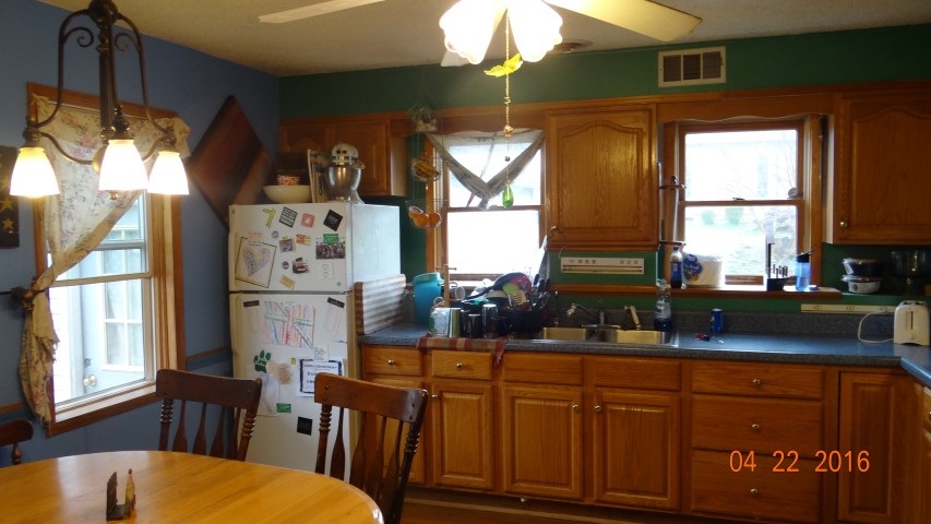 6898 Front Street Sts, Spencerville, IN 46788 photo 6