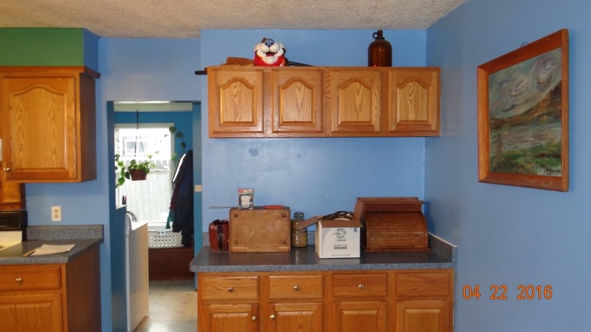 6898 Front Street Sts, Spencerville, IN 46788 photo 7