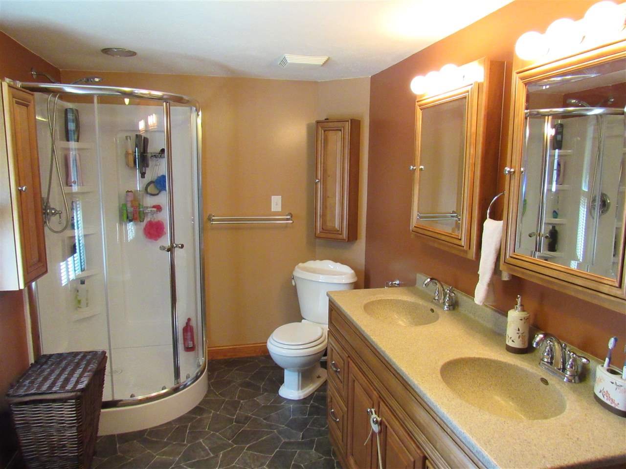 800 N Hartstrait Rd, Bloomington, IN 47404 photo 8
