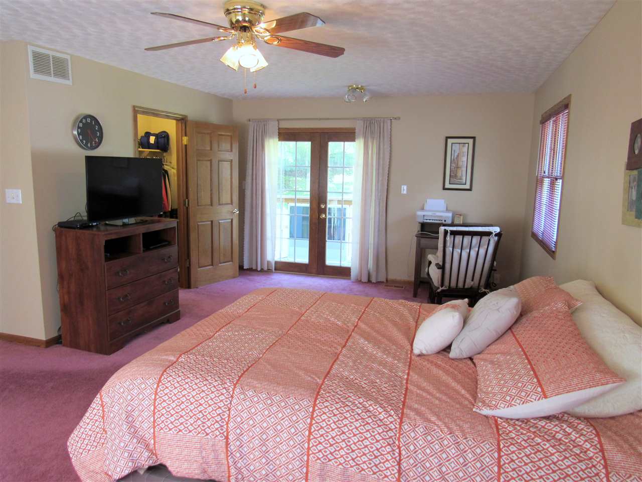 800 N Hartstrait Rd, Bloomington, IN 47404 photo 7