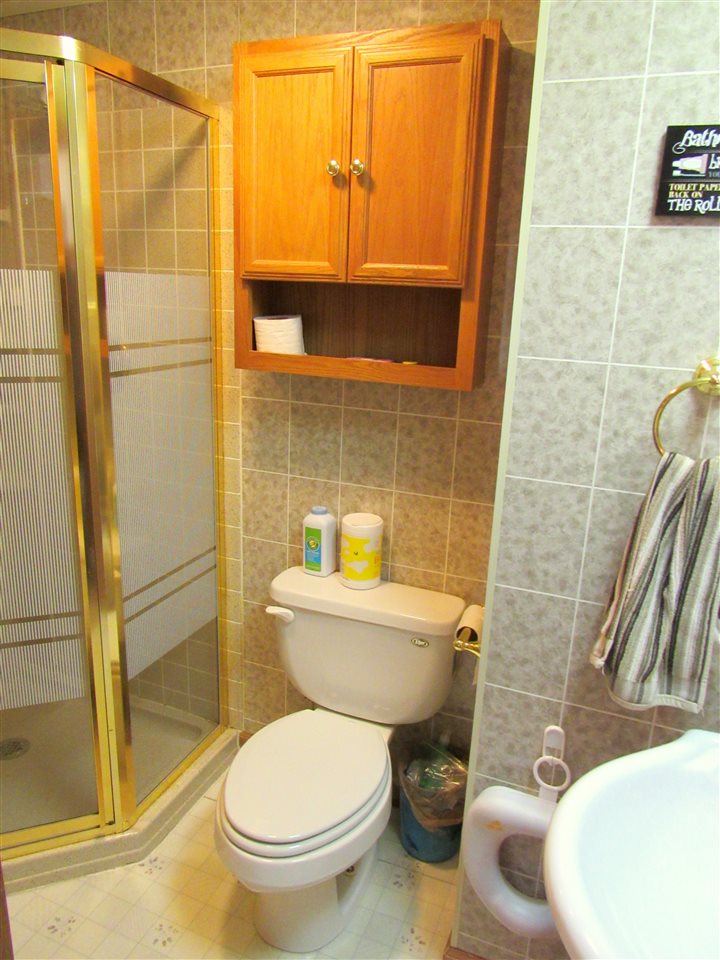 800 N Hartstrait Rd, Bloomington, IN 47404 photo 11
