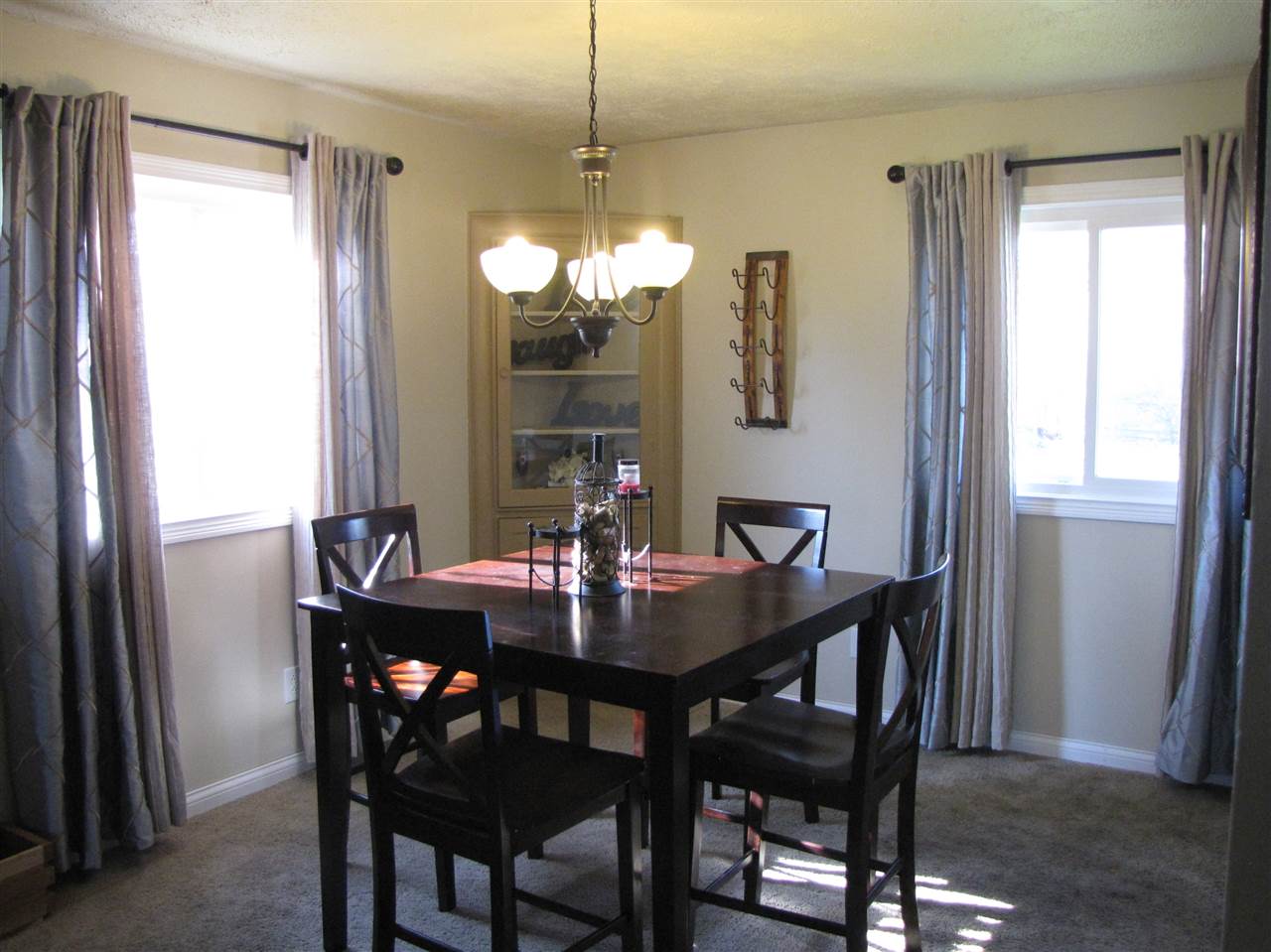 2801 Bellevue Dr, Fort Wayne, IN 46825 photo 5