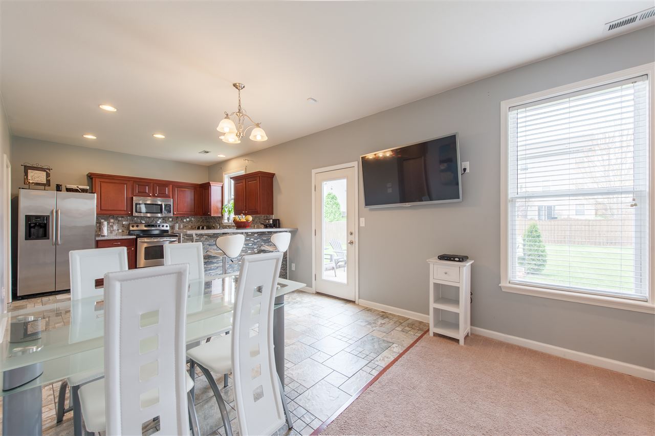 3643 S Glasgow Cir, Bloomington, IN 47403 photo 10