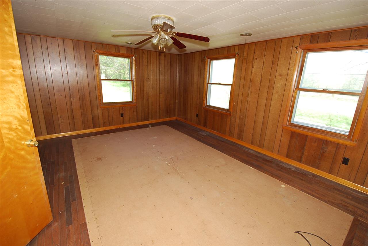 10543 E State Rd 56, French Lick, IN 47432 photo 9