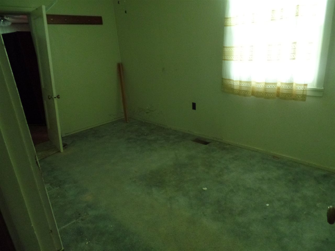 121 Stark St, Crane, IN 47522 photo 7